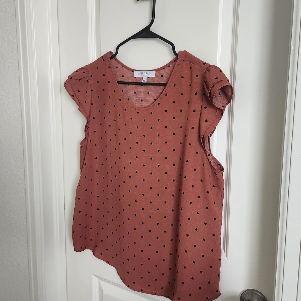 Flutter Sleeve Blouse with Black Hearts